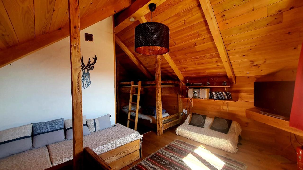 Chalet Les 3 Flocons Roure Exterior foto